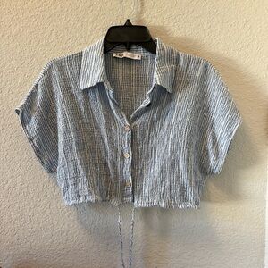 Zara Crop Top Women’s Medium Casual button down Light for summer